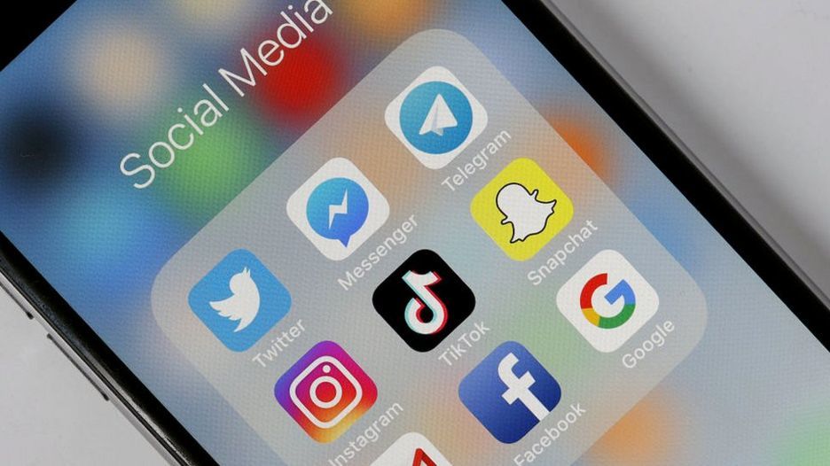 Tổng thống Trump: 'Mạng xã hội đang thao túng tự do ngôn luận của công chúng' - 2