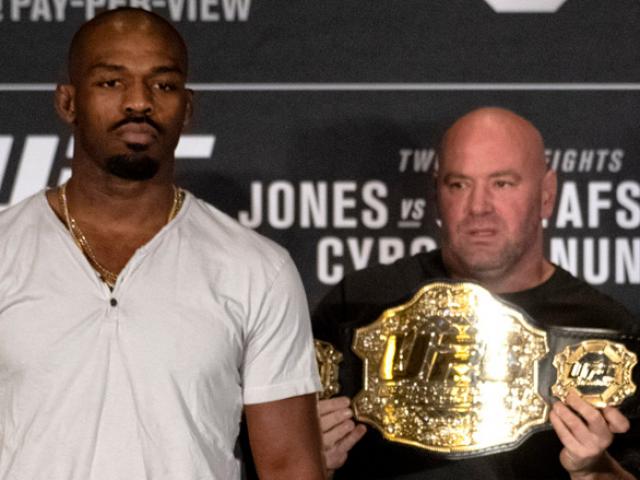 Thể thao - Võ sĩ giỏi nhất UFC đòi đấu 30 triệu USD, "Bố già" UFC xử đẹp luôn