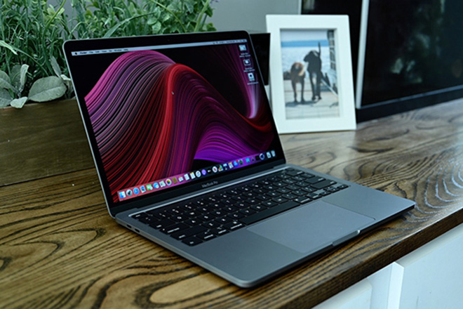 Vì sao phí nâng cấp RAM trên MacBook Pro 13 inch tăng phi mã? - 1