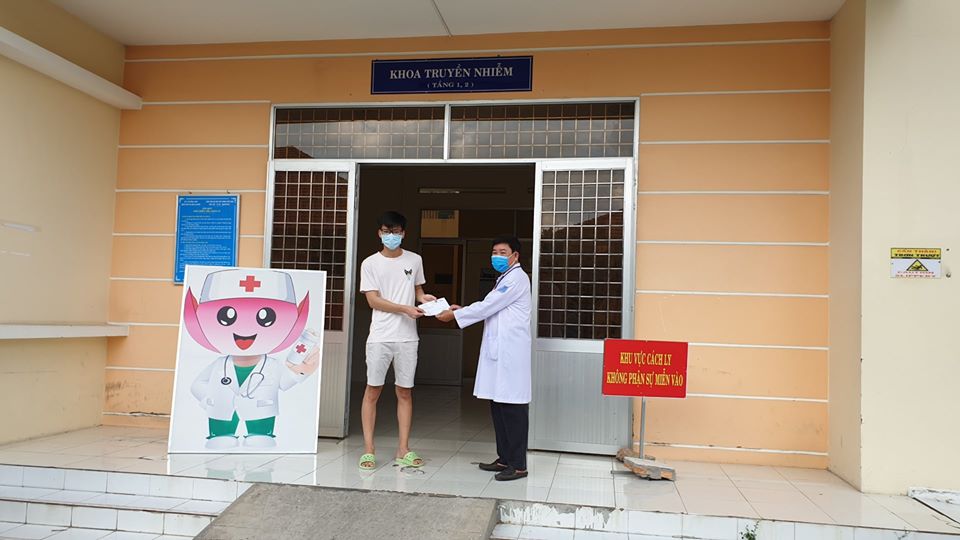 Bệnh nhân tại Bệnh viện Đa khoa Sa Đéc, tỉnh Đồng Tháp được công bố khỏi bệnh
