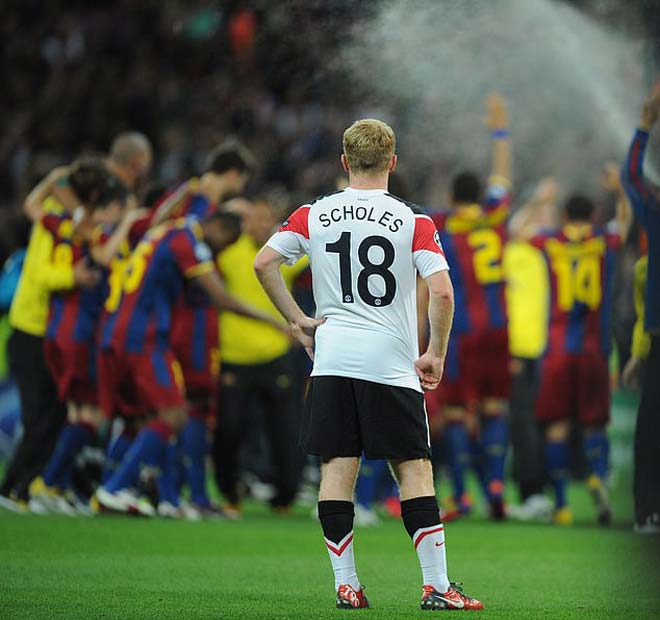 Paul Scholes cùng MU thua Barcelona tại chung kết cúp C1 năm 2011