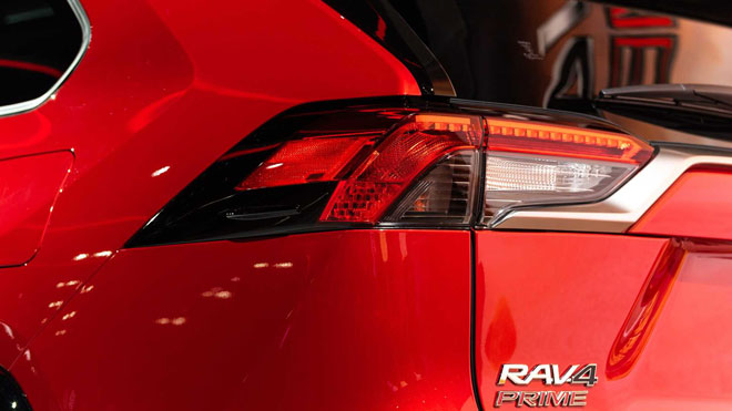 Toyota RAV4 Prime 2021 plug-in hybrid giá từ 38.100 USD - 5