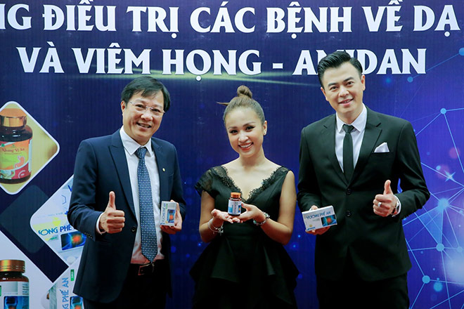 Các nghệ sĩ đều tin dùng sản phẩm Vương Phế An