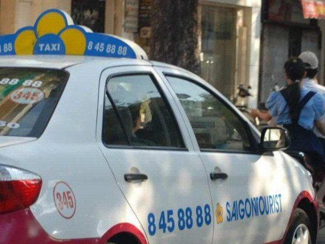 Kinh doanh - Lá đơn của cổ đông lớn tiết lộ "khủng hoảng" của hãng taxi Saigontourist