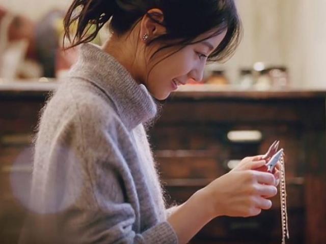 Bạn trẻ - Cuộc sống - Được tặng ví LV vẫn bị chê, cô gái than "không bằng quà bạn trai chị gái tặng"