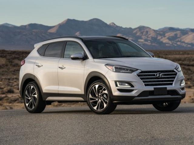 Tin tức ô tô - Giá xe Tucson tháng 6/2020: Cập nhật mới bản máy dầu và máy xăng