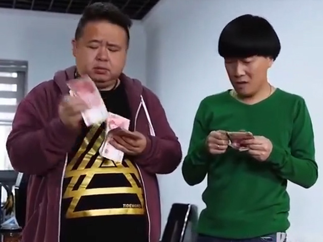 Video Clip Cười - Phương pháp kiểm tra tiền giả đúng cách