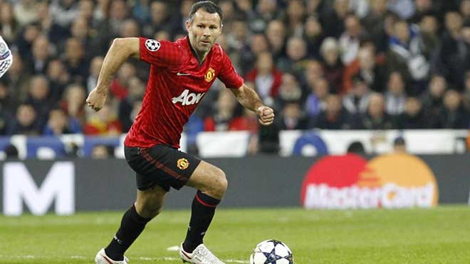 Giggs nhận giải vì trung thành với MU, Scholes & Neville lại không được - 1