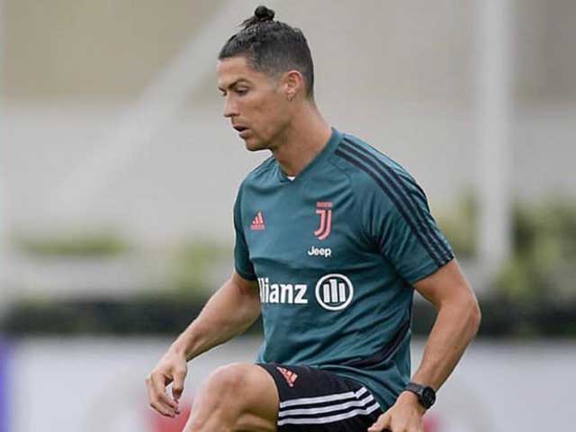 Ronaldo thể hiện sự chuyên nghiệp đáng nể