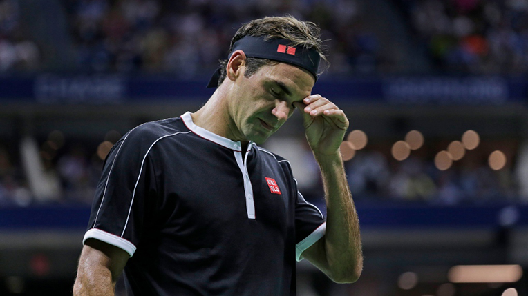 Tennis hậu Covid: Federer săn thêm Grand Slam có cần đến “máy thở”? - 7