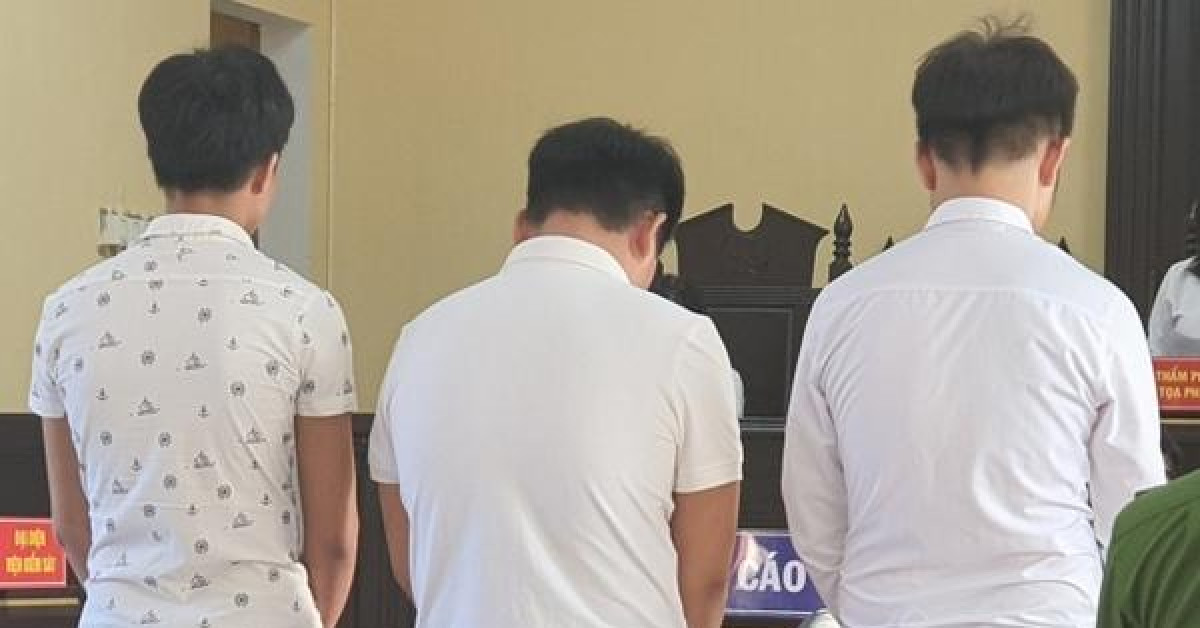 Pháp luật - 3 trai trẻ ngang ngược sàm sỡ, cướp tài sản của nữ du khách, làm xấu hình ảnh Hội An