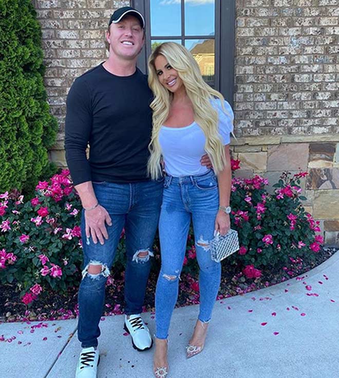 Biermann bên cô vợ hơn mình 8 tuổi