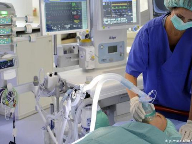 Thế giới - Tỉnh dậy sau 2 tháng hôn mê, bệnh nhân 'sốc' khi biết thế giới bị phong tỏa