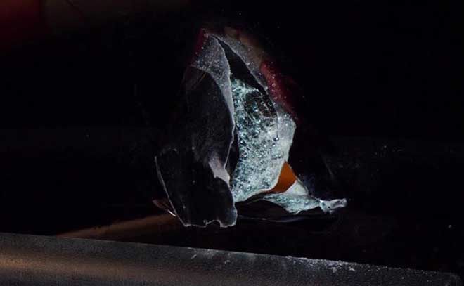 Choáng váng SAO tuyển Đức gặp nạn, 2 lần bị tấn công xe bus trong 3 năm - 4