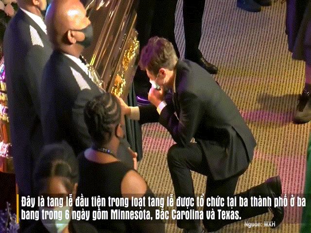 Thế giới - Thị trưởng, cảnh sát trưởng TP Minneapolis quỳ gối trước quan tài ông George Floyd