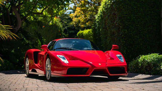Siêu xe 17 năm tuổi Ferrari Enzo được bán đấu giá trực tuyến hơn 2,6 triệu đô - 5