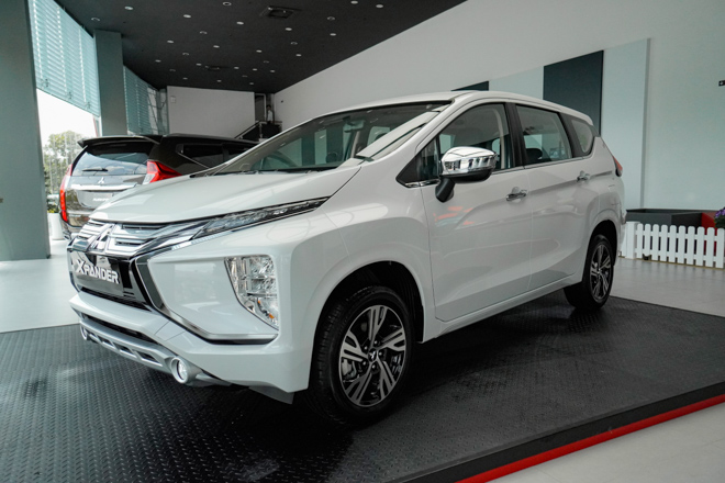 So sánh Mitsubishi Xpander và Suzuki Ertiga Sport, chênh nhau 70 triệu nên chọn xe nào? - 1