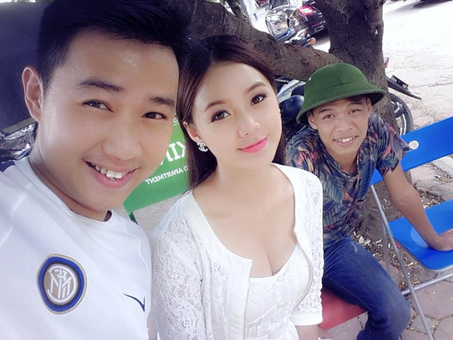 Người đẹp thường xuyên xuất hiện cùng Trung Ruồi khi làm phim sitcom "Kem xôi", "Loa phường" là hot girl Quỳnh Kool. Vì quá thân thiết với Trung Ruồi và Minh Tít, Quỳnh Kool từng bị đồn "cặp kè" với hai anh bạn đồng nghiệp. Tuy nhiên, cô đã lên tiếng đính chính thông tin.
