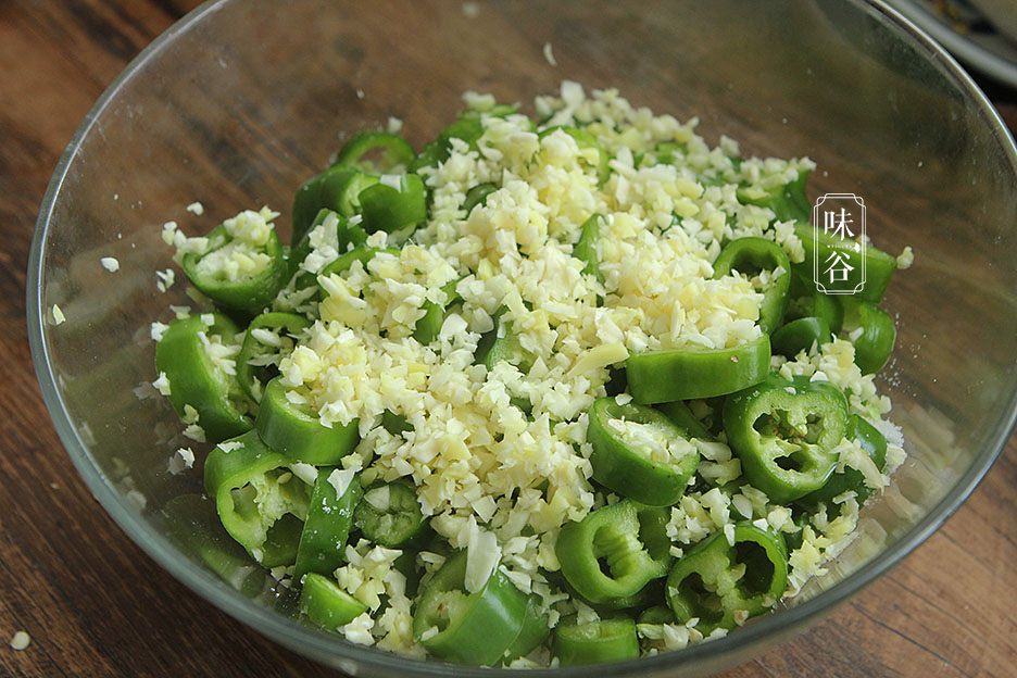 Công thức gia truyền 30 năm làm món ớt ngâm, ăn một lần là nhớ mãi - 5