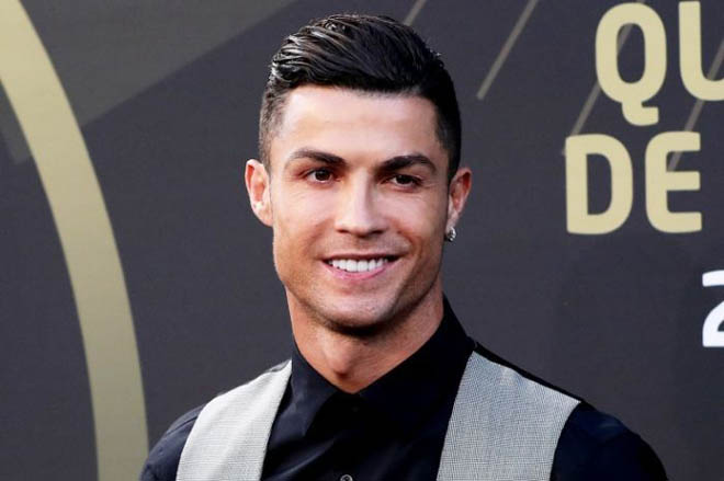 Ronaldo kiếm tiền quá khủng khiếp