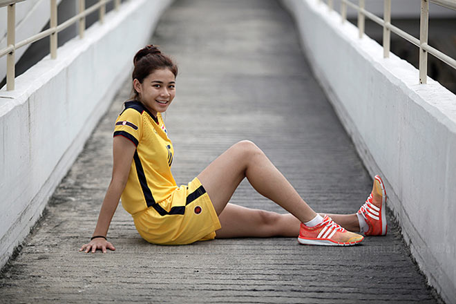Nipaporn Saluphon là một hot-girl của cầu mây Thái Lan
