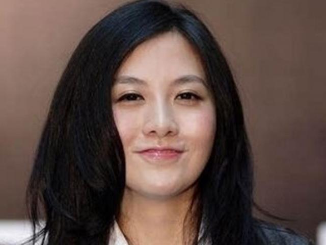 Kinh doanh - Ái nữ nhà đại gia bất động sản: Xinh đẹp, có "kho tiền khủng", mê siêu xe