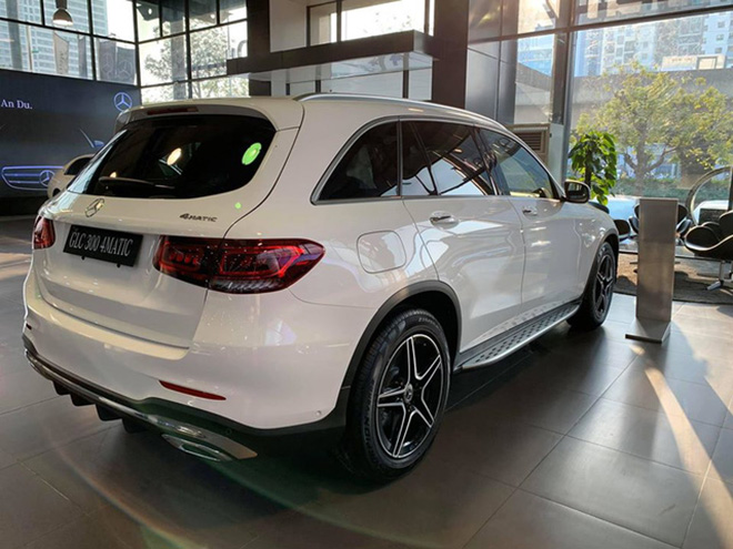 Mercedes-Benz GLC 300 đi được 11km rao bán lại với lý do khó tin - 5