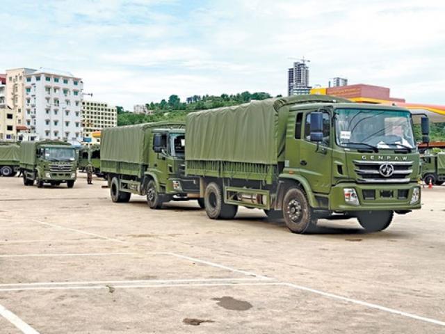 Thế giới - Quân đội Campuchia: Thủ tướng chi tiền mua 200 xe quân sự của Trung Quốc