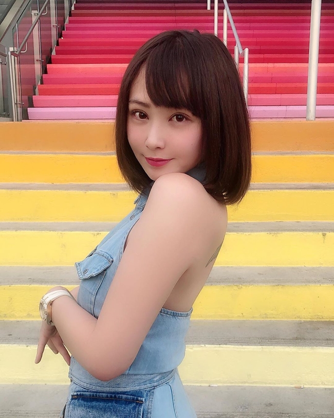 Tenka Hashimoto Youtuber nổi tiếng Nhật Bản đến Việt Nam chụp ảnh tạp chí