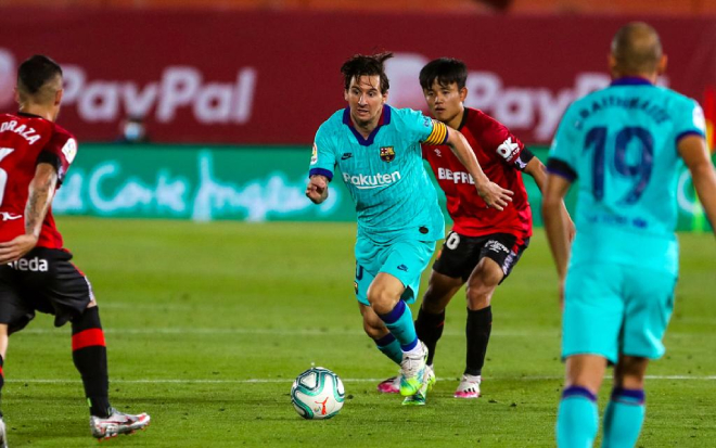 Messi đóng góp 1 bàn, 2 kiến tạo giúp Barca đại thắng