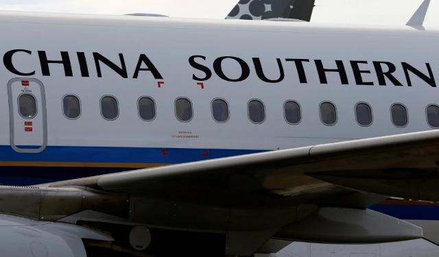 Cục Hàng không Dân dụng Trung Quốc (CAAC) đã đình chỉ chặng bay giữa Quảng Châu – Trung Quốc và Dhaka – Bangladesh của hãng China Southern Airlines. Ảnh: Reuters
