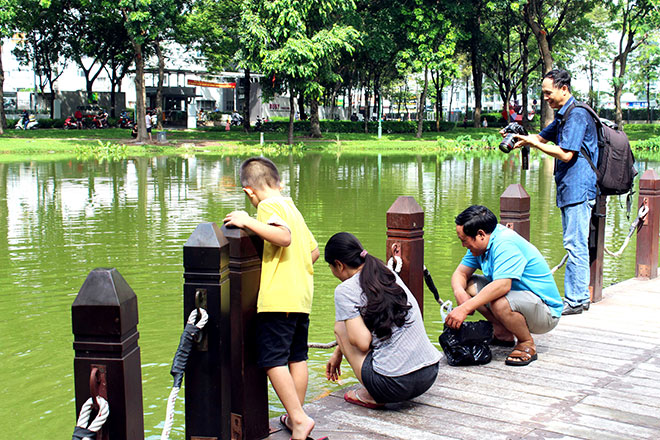 Hào hứng thi săn ảnh tại Sài Gòn trong ngày mưa bão - 7