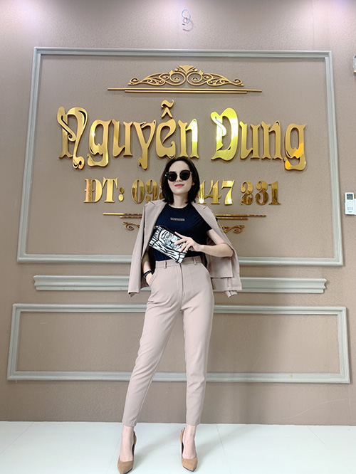 Các sản phẩm của Nguyễn Dung mang phong cách trẻ trung, sành điệu