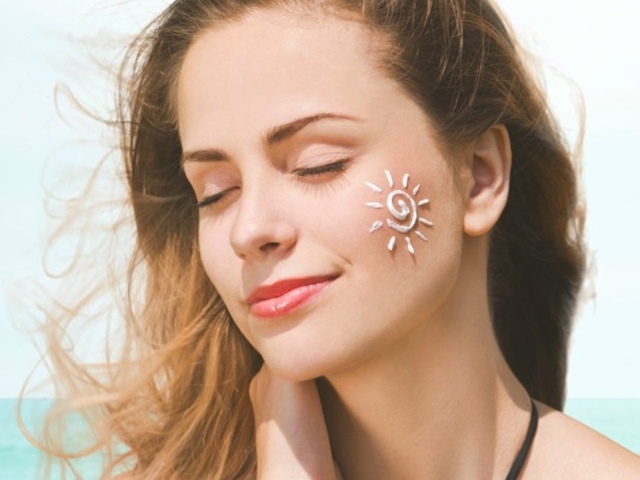 Làm đẹp - 6 loại kem chống nắng sẽ mang đến cho bạn sự tỏa sáng