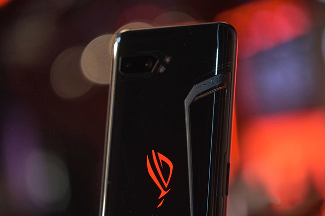 Asus ROG Phone 3 đã lộ diện, chiến game mướt rượt - 1