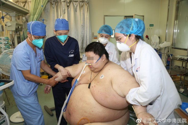 Chàng trai 26 tuổi có cân nặng quá "khủng" hậu cách ly.