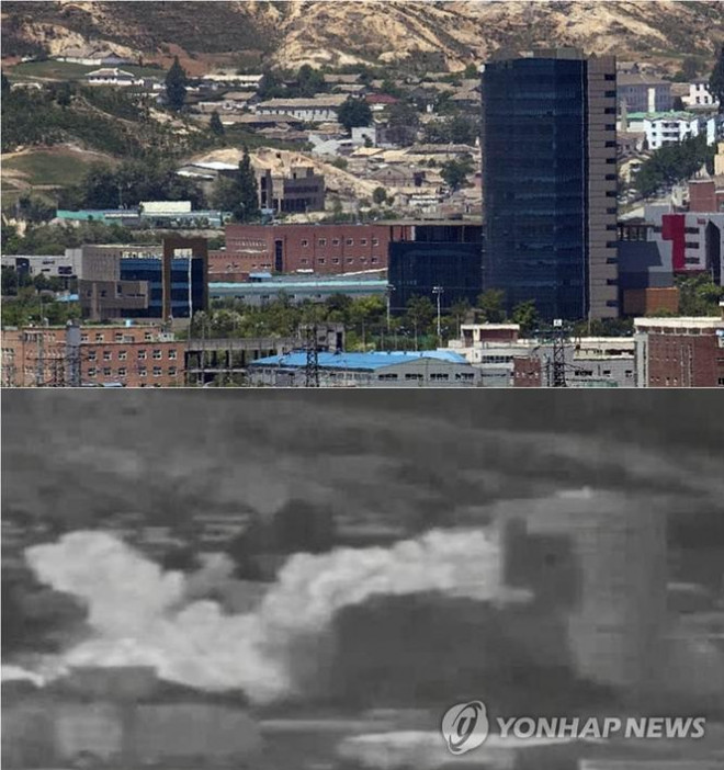 Văn phòng liên lạc (ảnh trên) và tòa nhà ở cùng vị trí bị phá hủy (ảnh dưới). Ảnh: Yonhap