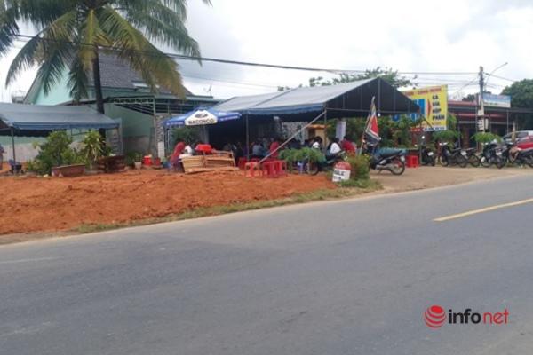 Gia đình tổ chức tang lễ cho chị X.