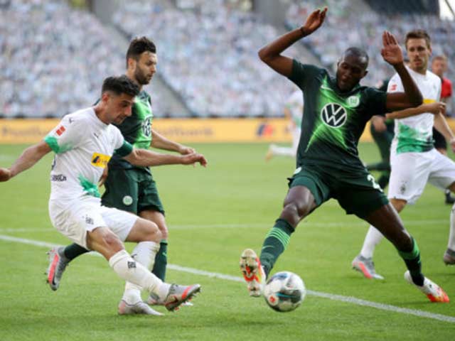 Bóng đá - Video highlight trận Monchengladbach - Wolfsburg: Loạng choạng vì 3 "cú đấm"
