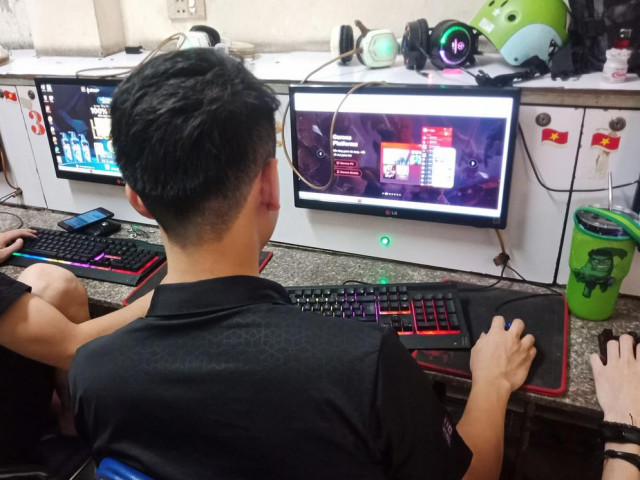 Bạn trẻ - Cuộc sống - Góc khuất game online: Vượt qua bất hạnh