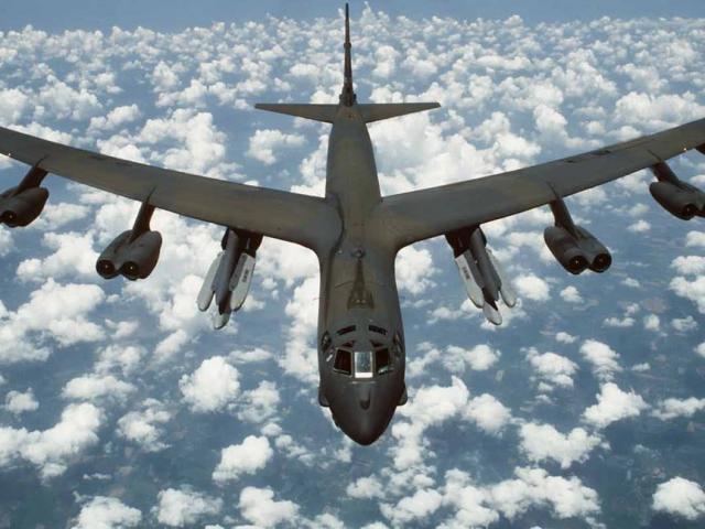 Thế giới - Căng thẳng Triều - Hàn: "Quái vật ném bom" của Mỹ xuất hiện