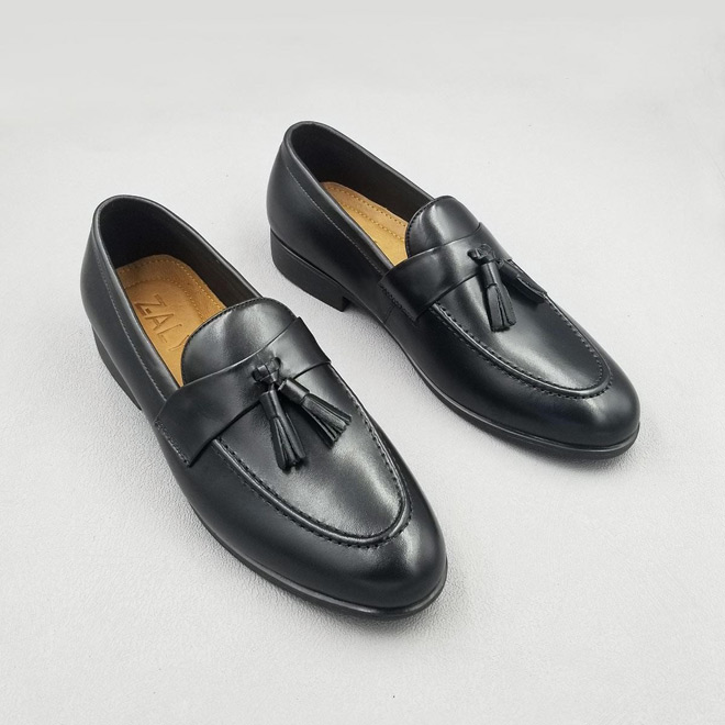 Giày da nam Zaly được làm từ 100% da bò thật nguyên tấm