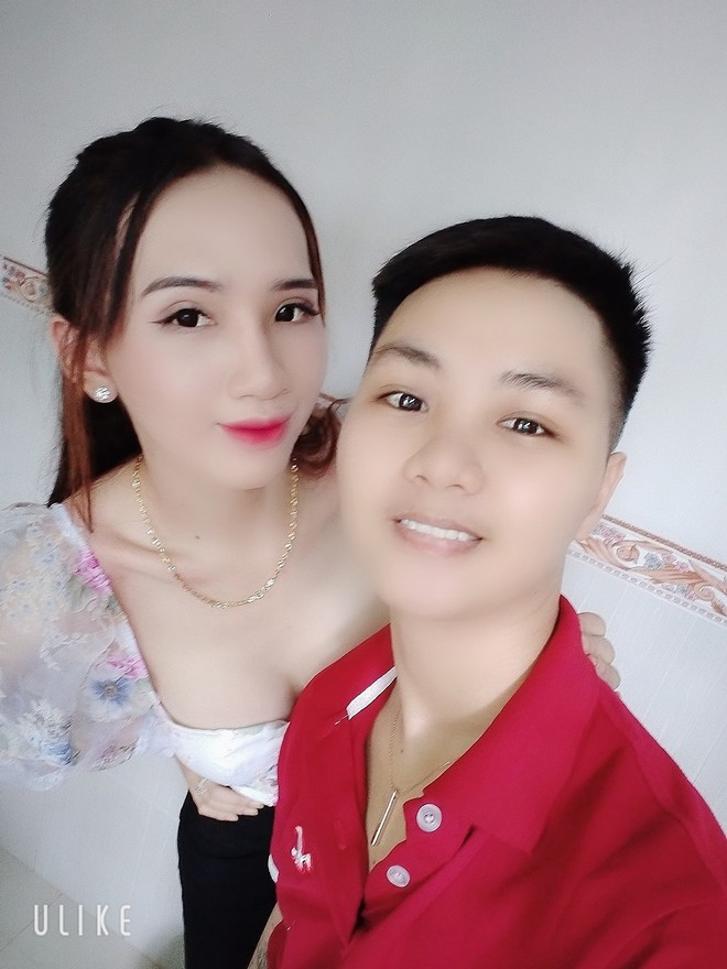 "Người đàn ông" mang bầu đầu tiên ở Việt Nam khoe ảnh đầy tháng con gái bụ bẫm, đáng yêu - 7