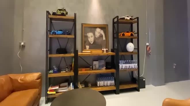 Cường Đô la hé lộ căn phòng chứa khối tài sản kếch xù trong biệt thự mới