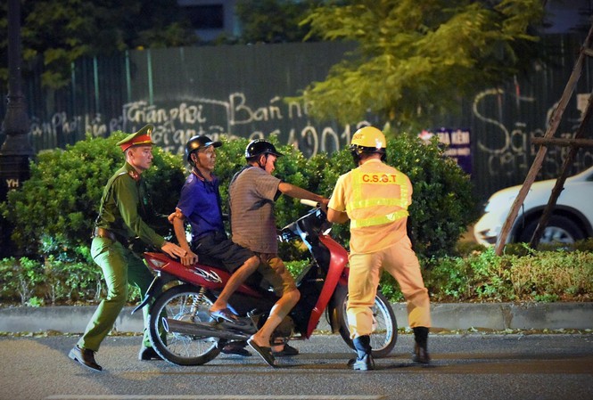 Tổ công tác liên ngành xử lý vi phạm