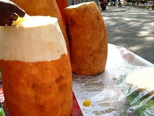 Thị trường - Tiêu dùng - Củ siêu to khổng lồ cứ đào về là có tiền, mùa hè "hốt bạc" không kịp