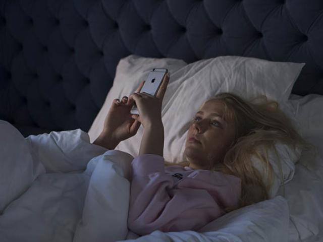 Bạn trẻ - Cuộc sống - Nhận tin nhắn đòi tiền phá thai lúc nửa đêm, chồng giải thích khiến tôi cười ra nước mắt