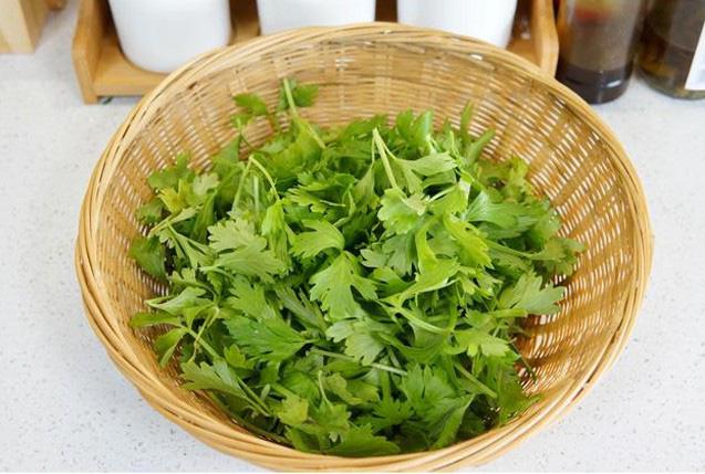 Loại lá rau này vô cùng tốt cho sức khỏe, được xem là "thần dược" ấy vậy mà nhiều người vô tình vứt bỏ - 5