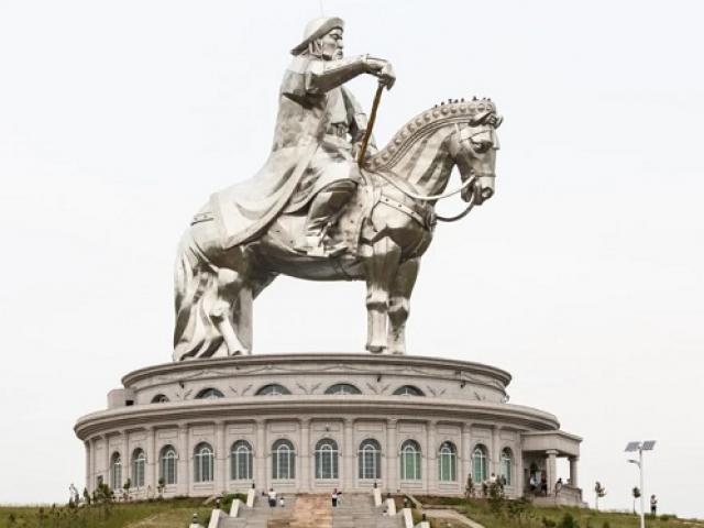 Thành Cát Tư Hãn giúp người Mông Cổ... chống dịch Covid-19 ra sao?