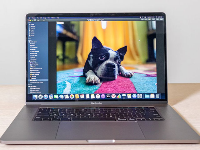 Thời trang Hi-tech - Đâu mới là laptop chơi game "trâu" nhất: Razer Blade Pro 17 hay MacBook Pro 16-inch